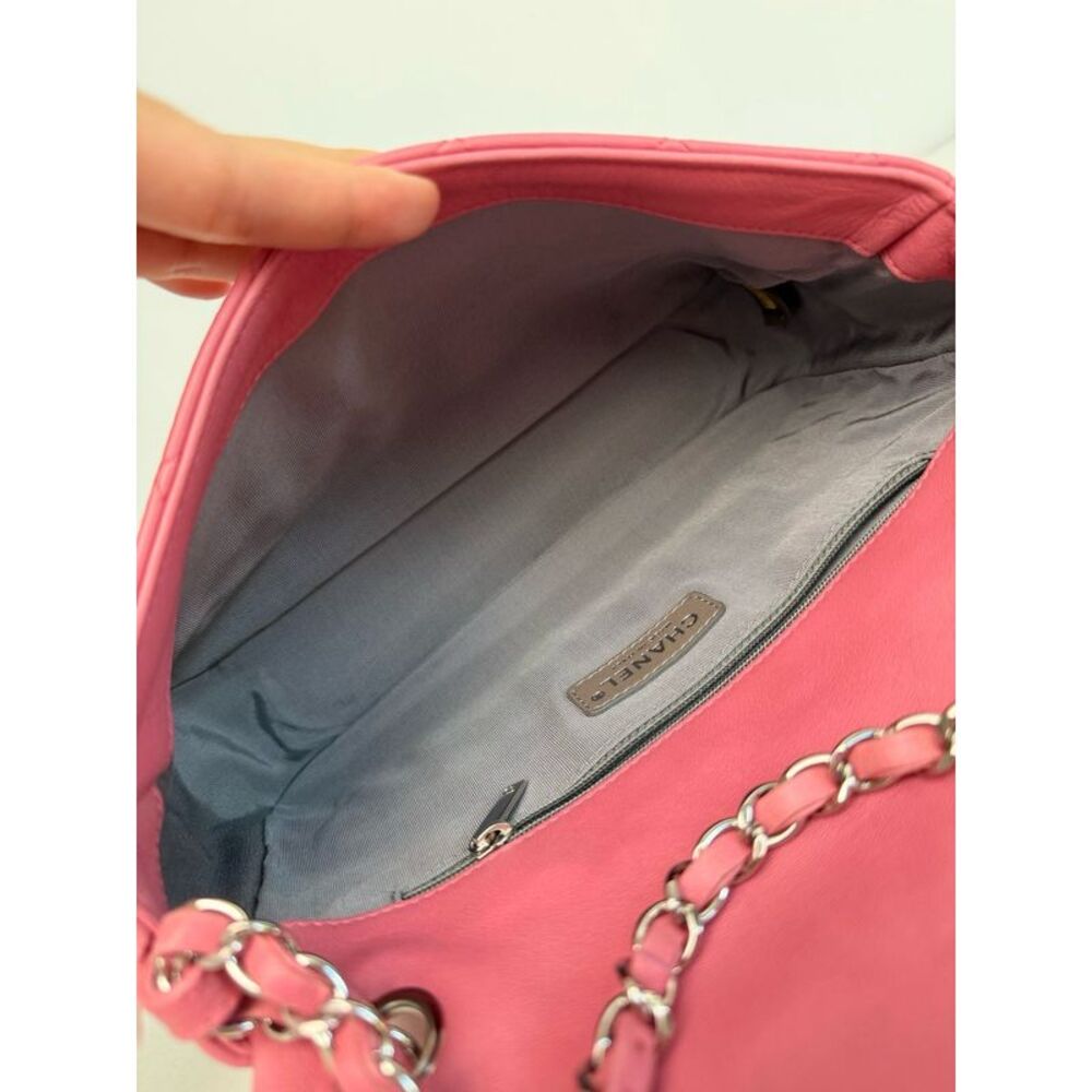 Chanel Women Pre-Loved Bag Very Good Condition - Picture 9 of 9